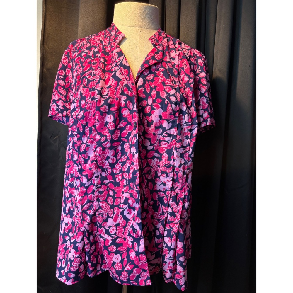 Dana Buchman Pink Navy Floral Leaf Print Split Neck Button Down Blouse Large